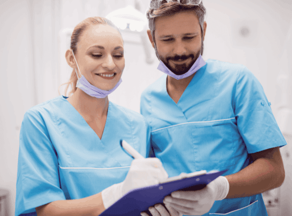 Assistant(e) / Infirmier(e)